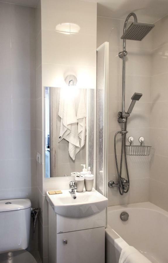 Sunny City Center Apartment Varsó Kültér fotó